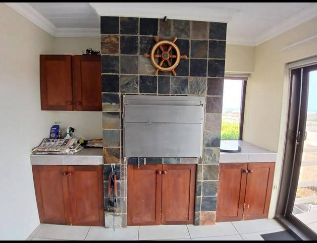3 BEDROOM HOUSE FOR SALE IN STILBAAI-WES